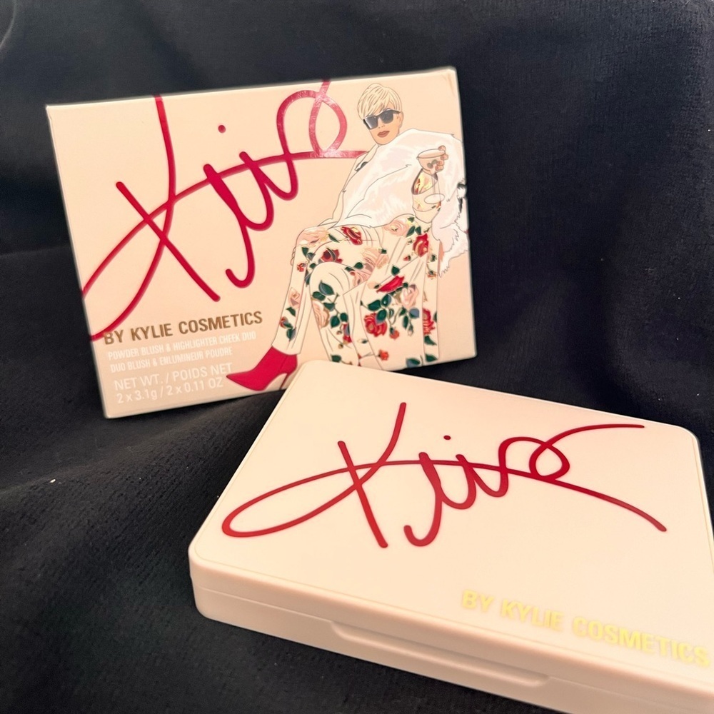Kylie Cosmetics Kris Collection Blush Highlighter Cheek Duo Limited Edition BNIB - Picture 3 of 4